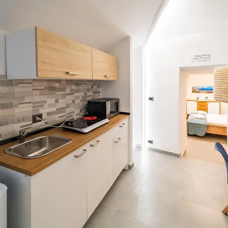 Ferienwohnung Benvenuti A Casa Neapel Exterior foto